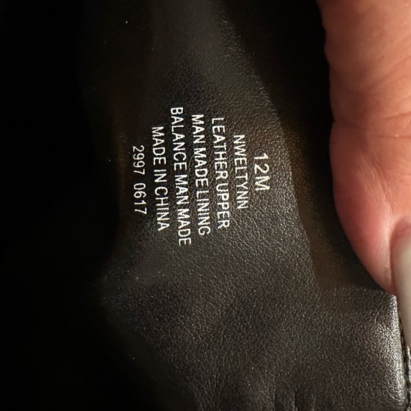 Women size 12 knee high flat boots - Picture 5 of 10